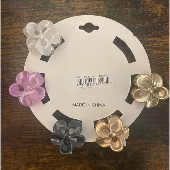 Noir Mini Hair Claws Clip Set of 5 Multi-color Flower shaped Hair clip set NEW! - Picture 4 of 6